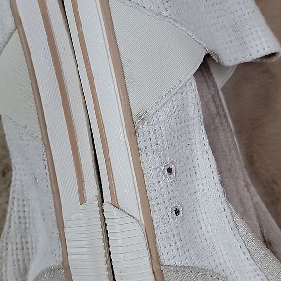 ROXY BRAYDEN WHITE SLIP-ON CANVAS SHOES, SIZE 8.5 - Picture 7 of 8